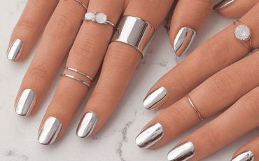 Metallic Manicures Ideas For Your Wedding Day